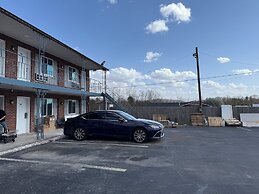 Imperial Inn by OYO Tazwell