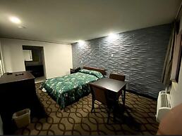 Deluxe Inn by OYO Near Toledo Ohio