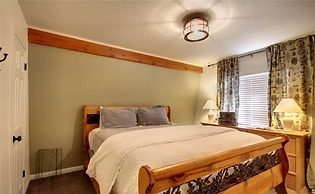 Owls Nest-Cozy Mountain Retreat