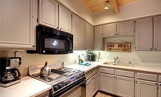 Owls Nest-Cozy Mountain Retreat