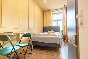 4BR Shared Apt 10Min Walk to Westbahnhof