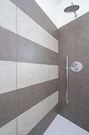 Newly Renovated Modern two Room Apartment