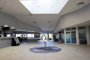 Cozy 2Bd Spa/Jacuzzi Close To Disney @ Encantada 3029