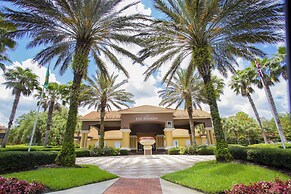 Cozy 2Bd Spa/Jacuzzi Close To Disney @ Encantada 3029