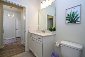 Fabulous 5Bd Pool & Game Room @ Windsor Cay 1253