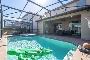 Gorgeous 5Bd W Private Pool Windsor Westside 8893