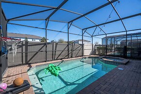 Gorgeous 5Bd W Private Pool Windsor Westside 8893