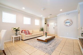 Gorgeous 5Bd W Private Pool Windsor Westside 8893