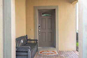 Gorgeous 5Bd W Private Pool Windsor Westside 8893