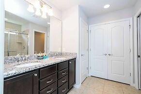 Gorgeous 5Bd W Private Pool Windsor Westside 8893