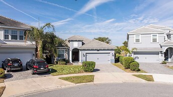 Luxurious 4Bd Villa Private Pool @ Champions Gate Resort 9021