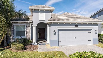 Luxurious 4Bd Villa Private Pool @ Champions Gate Resort 9021