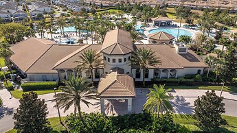 Luxurious 4Bd Villa Private Pool @ Champions Gate Resort 9021