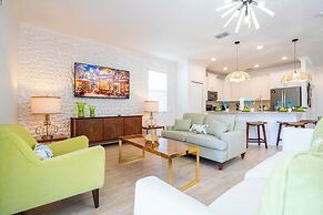 Luxurious 4Bd Villa Private Pool @ Champions Gate Resort 9021