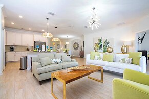 Luxurious 4Bd Villa Private Pool @ Champions Gate Resort 9021