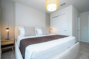 Luxury Private Pool & Themed Rooms Close To Disney 1282