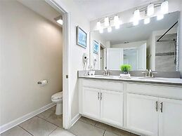 Stunning 4Bd W/ Pool @ Storey Lake 5019