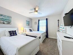 Stunning 4Bd W/ Pool @ Storey Lake 5019