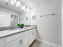 Stunning 4Bd W/ Pool @ Storey Lake 5019