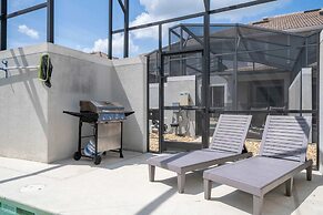 Stunning 4Bd With Pool At Storey Lake Resort 4821