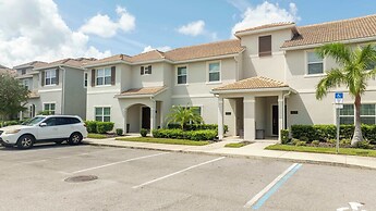 Stunning 4Bd With Pool At Storey Lake Resort 4821