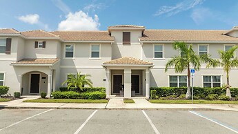 Stunning 4Bd With Pool At Storey Lake Resort 4821