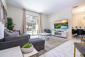 Stunning 4Bd With Pool At Storey Lake Resort 4821