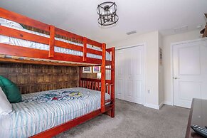 Stunning 4Bd With Pool At Storey Lake Resort 4821