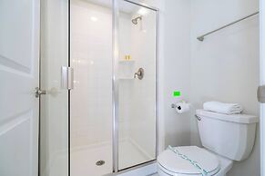 Stunning 4Bd With Pool At Storey Lake Resort 4821