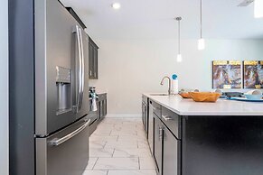 Stunning 4Bd With Pool At Storey Lake Resort 4821