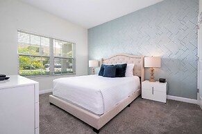 Stunning 4Bd With Pool At Storey Lake Resort 4821