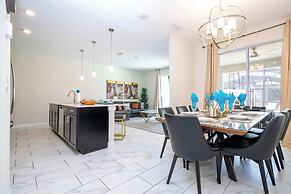 Stunning 4Bd With Pool At Storey Lake Resort 4821