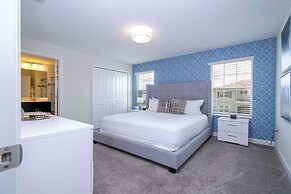 Stunning 4Bd With Pool At Storey Lake Resort 4821