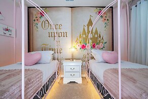 Stunning 7Bd Jacuzzi Pool & Close To Disney @ Windsor Cay 16217