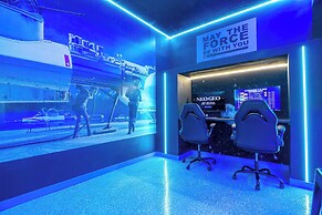 Stunning 7Bd Jacuzzi Pool & Close To Disney @ Windsor Cay 16217