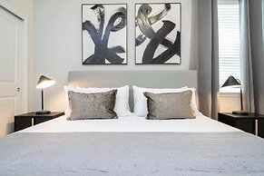 Stunning 7Bd Jacuzzi Pool & Close To Disney @ Windsor Cay 16217