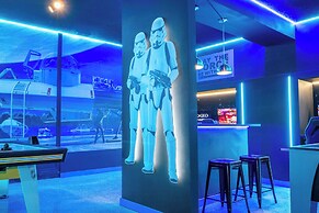 Stunning 7Bd Jacuzzi Pool & Close To Disney @ Windsor Cay 16217