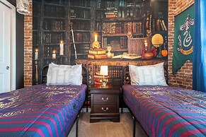 Stunning 7Bd Jacuzzi Pool & Close To Disney @ Windsor Cay 16217