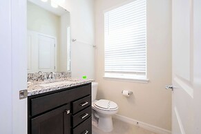 Stunning 7Bd Jacuzzi Pool & Close To Disney @ Windsor Cay 16217