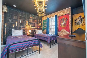 Stunning 7Bd Jacuzzi Pool & Close To Disney @ Windsor Cay 16217