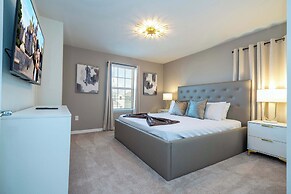 Stunning 7Bd Jacuzzi Pool & Close To Disney @ Windsor Cay 16217