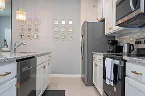 Stunning 7Bd Jacuzzi Pool & Close To Disney @ Windsor Cay 16217