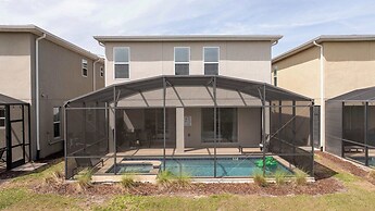 Stunning Game Room & Pool Jacuzzi Storey Lake 2799