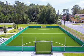 Stunning Game Room & Pool Jacuzzi Storey Lake 2799