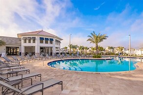 Stunning Game Room & Pool Jacuzzi Storey Lake 2799