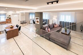 Superb Villa - Private Pool Jacuzzi Sauna Gym