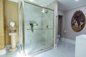 Chateau Connellsville