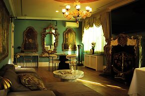 Chateau Connellsville