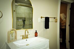 Chateau Connellsville