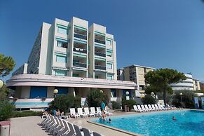 Beachfront Residence in Bibione With Pool